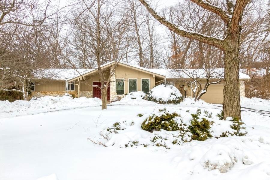 Property Photo: 5098 Crofton Drive IL 61114