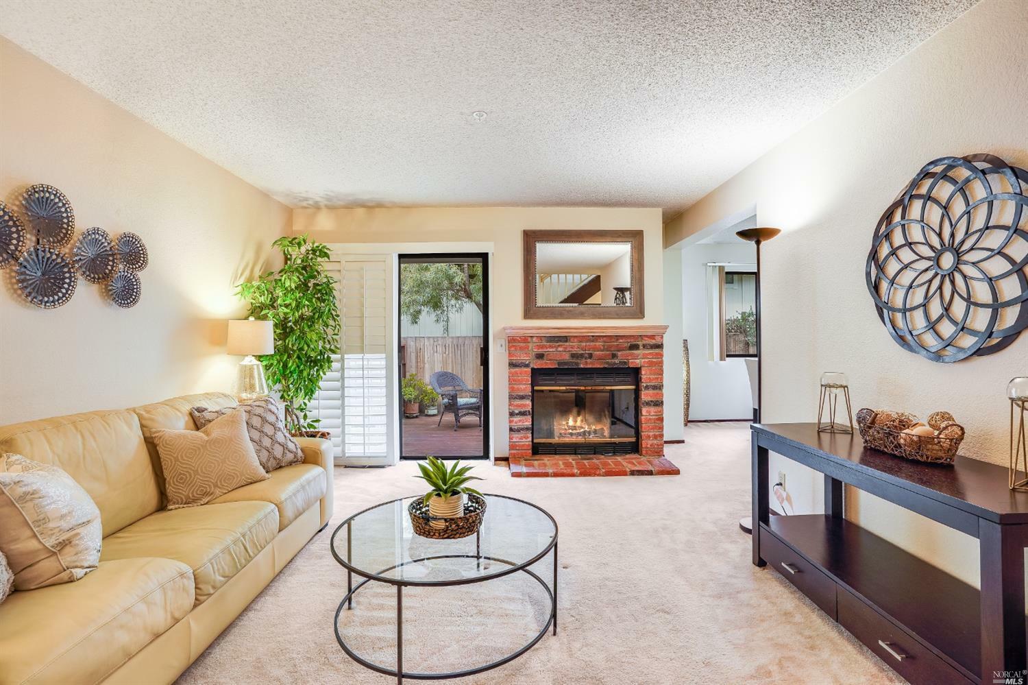 5 Pinewood Lane  Novato CA 94947 photo
