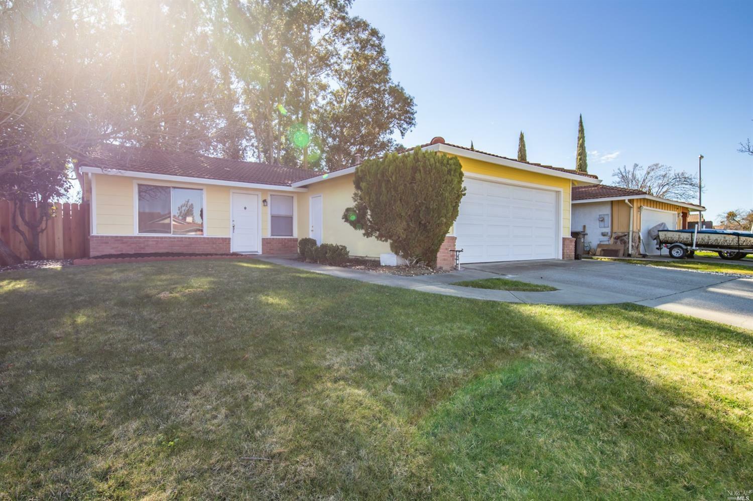 Property Photo:  2225 Zinfandel Court  CA 94533 