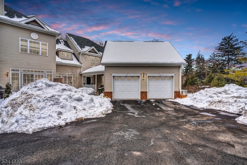 Property Photo: 11 Chamberlin Way NJ 08836