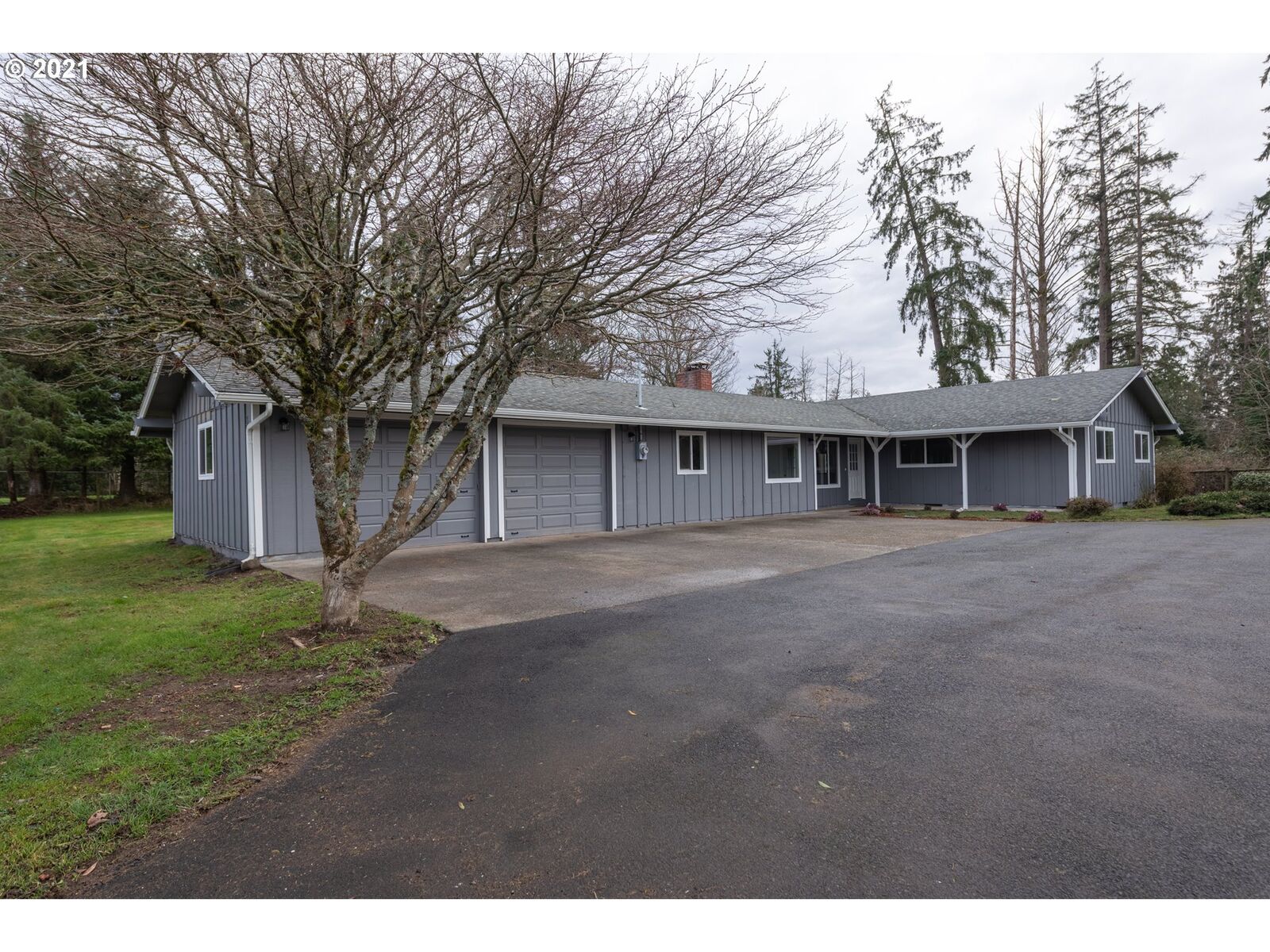 Property Photo:  35110 Boman Ln  OR 97103 