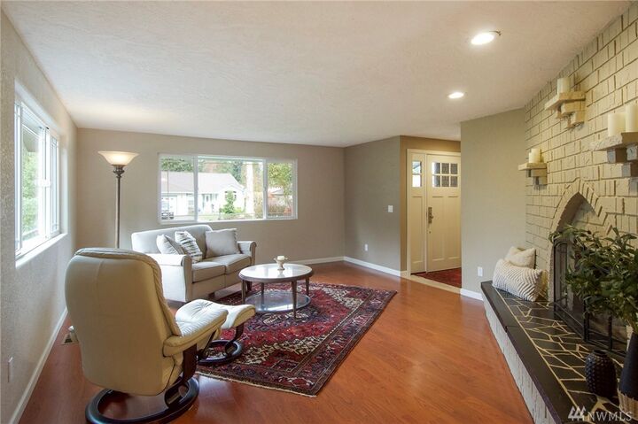 Property Photo: 192 Sunset Place WA 98382