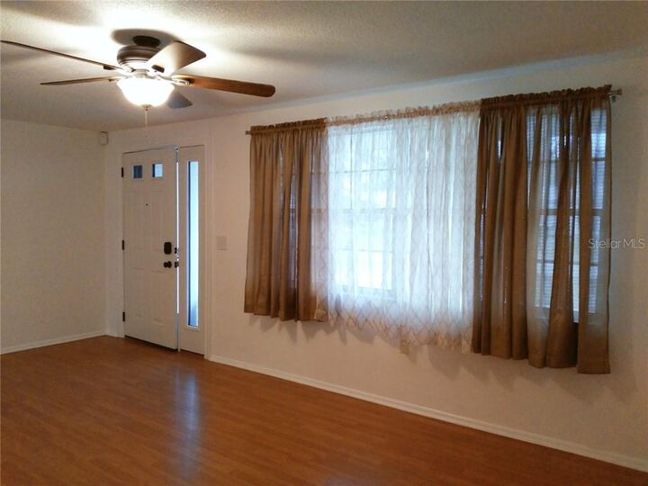 Property Photo:  7540 Camelot Road  FL 34668 