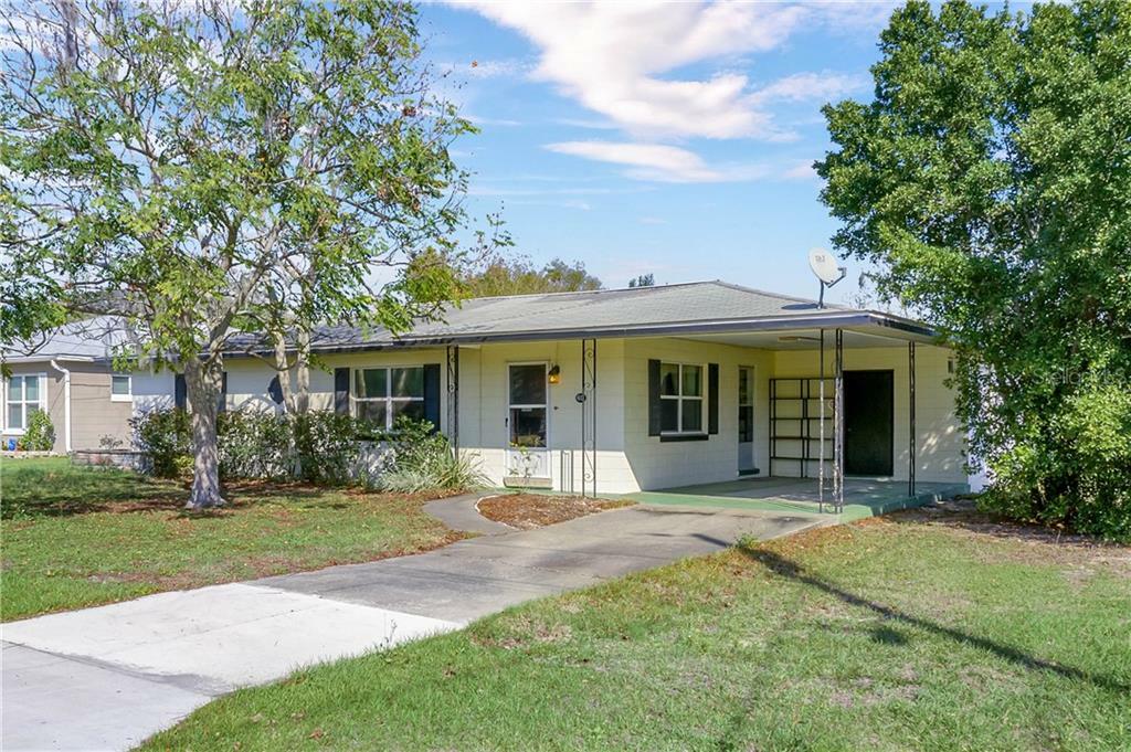 Property Photo:  206 Gary Street  FL 32778 