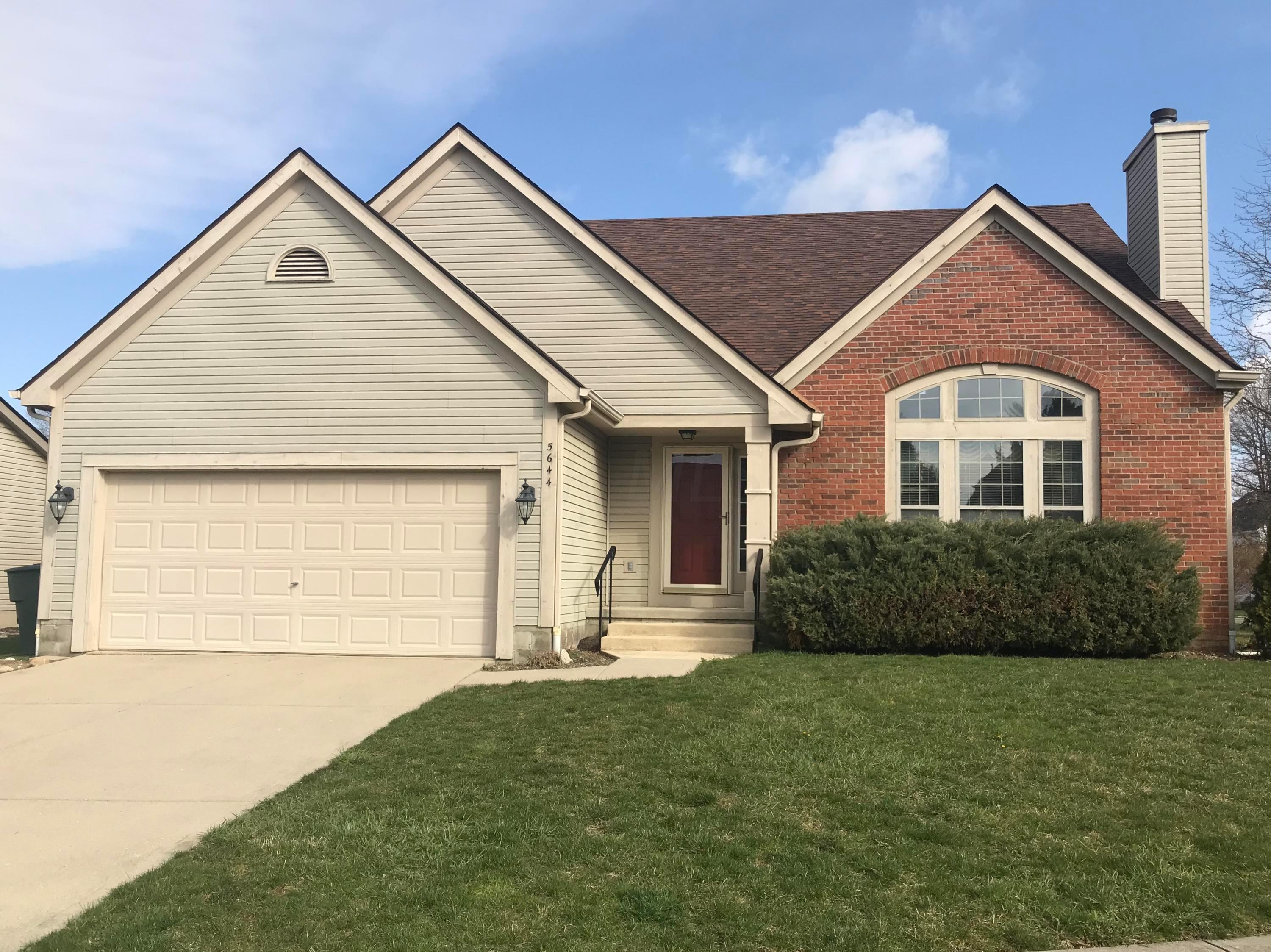 Property Photo: 5644 Hillcoat Drive OH 43026
