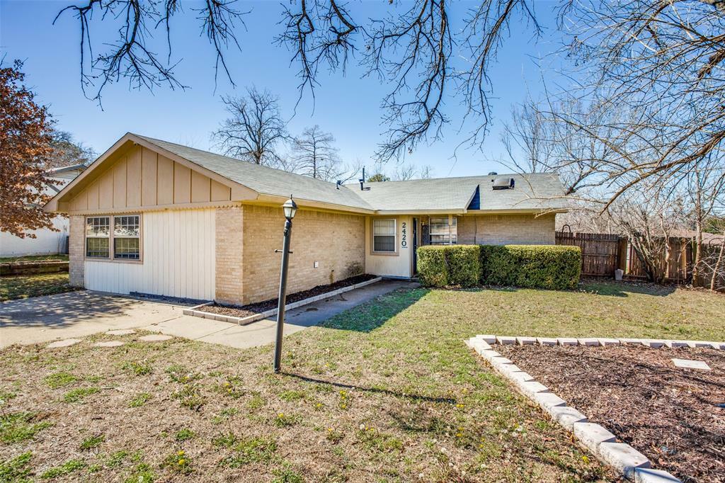 Property Photo:  2420 Jewell Drive  TX 76016 