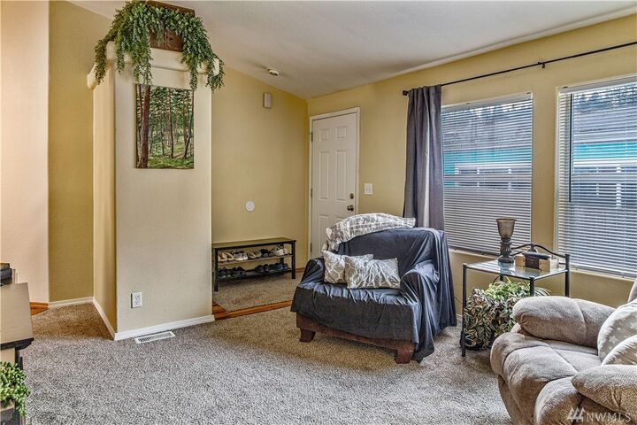 Property Photo: 201 W Oakview 71 WA 98531