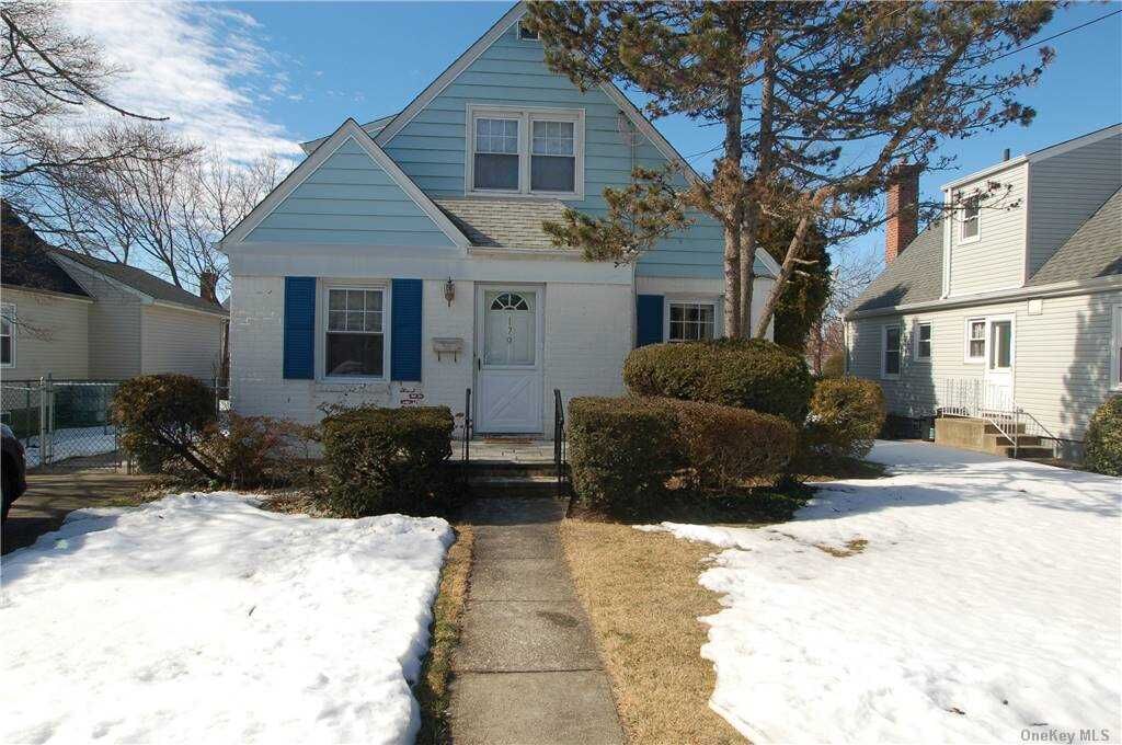 Property Photo: 179 Bregman Avenue NY 11040