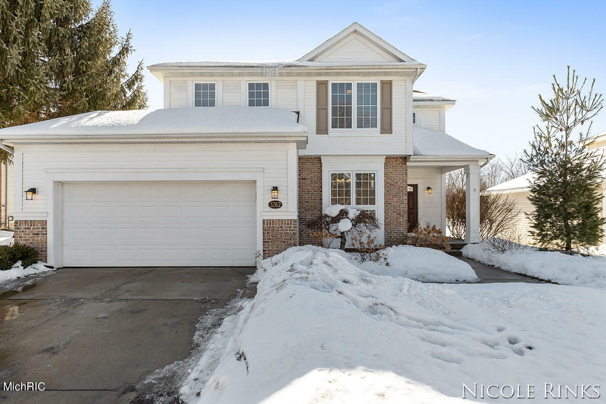 Property Photo:  3762 Mayberry Court SE  MI 49512 