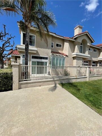 Property Photo: 600 Kingswood Lane G CA 93065
