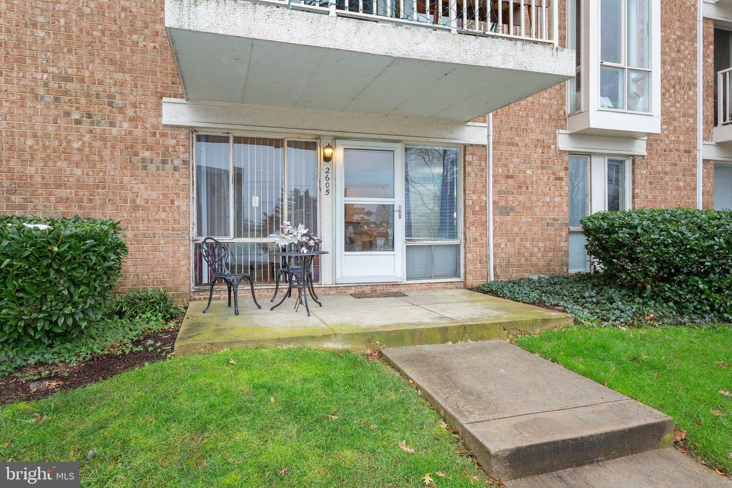 Property Photo:  2605 Huntington Avenue 66  VA 22303 