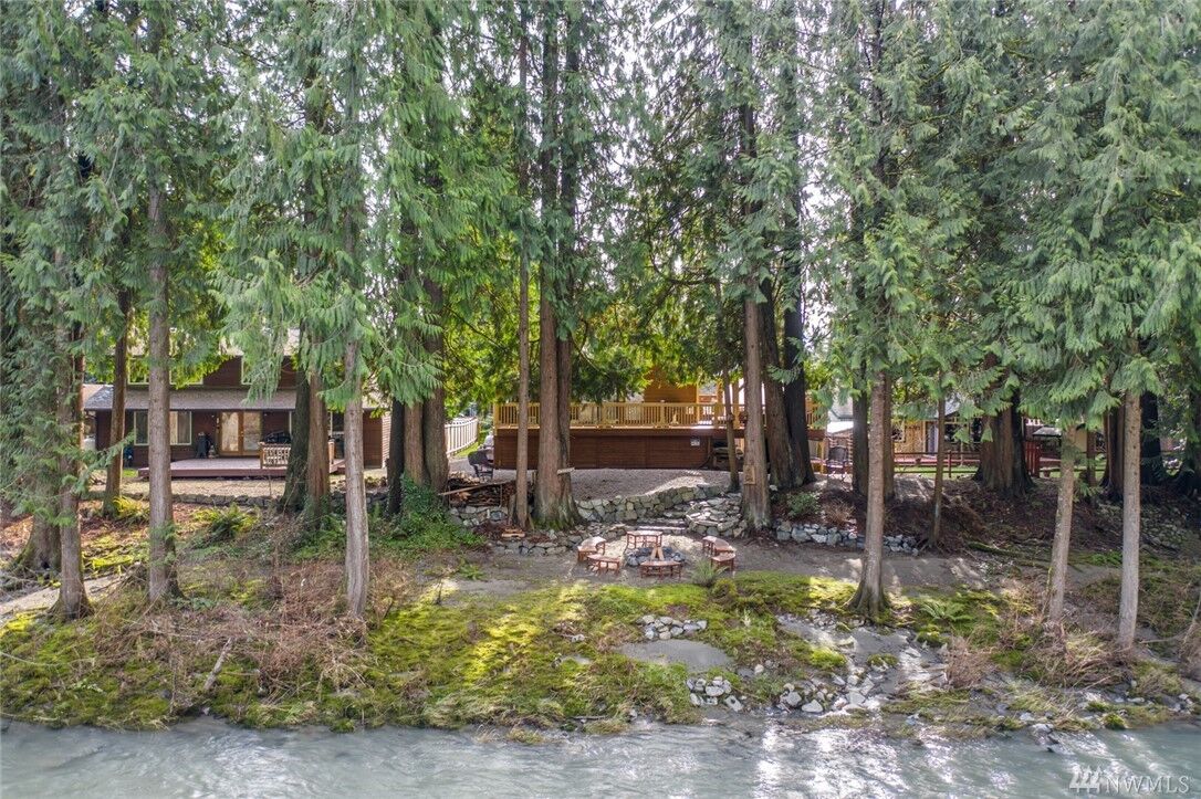 Property Photo:  18217 115th St NE  WA 98252 