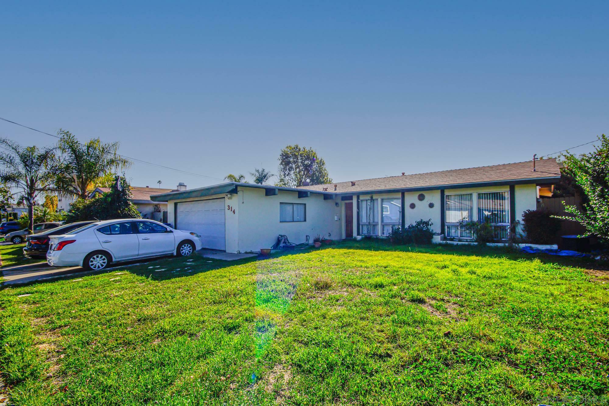 Property Photo:  314 E Moss  CA 91911 