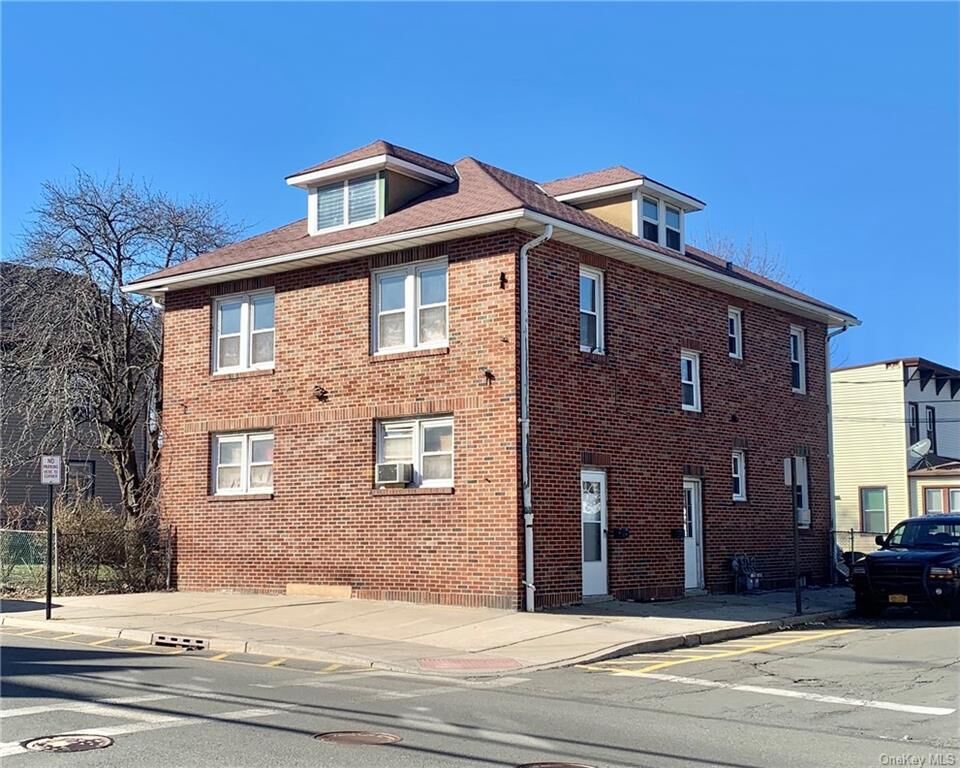 Property Photo:  1 Benson Street 1  NY 10993 