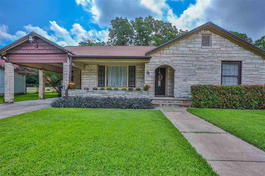 Property Photo:  3012 Alexander Avenue  TX 76708 