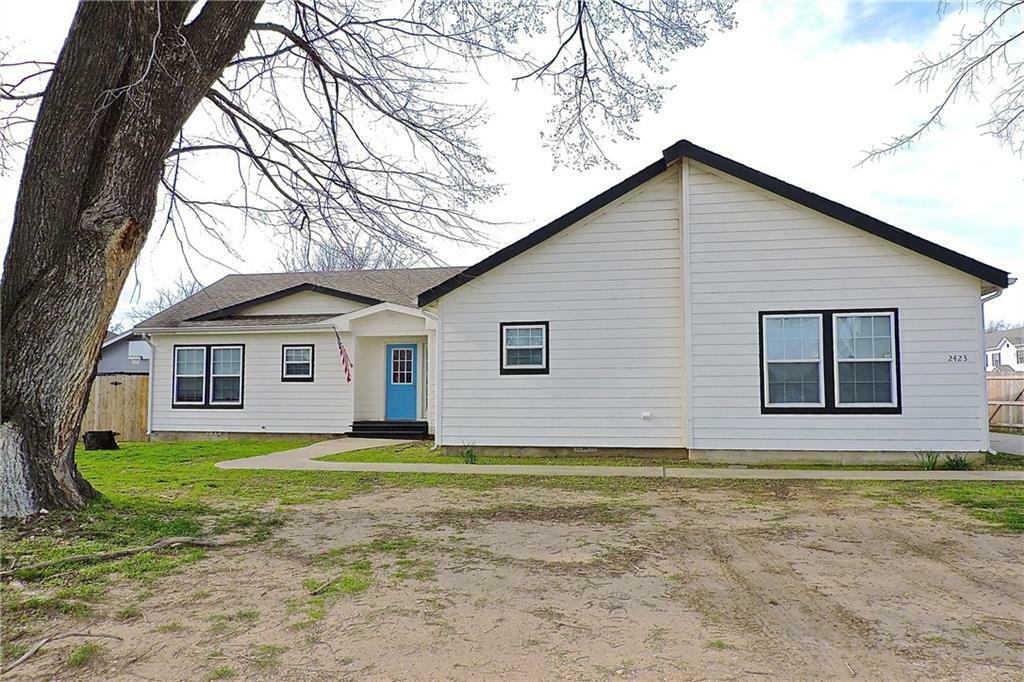 Property Photo:  2423 S 3rd Street  TX 76706 