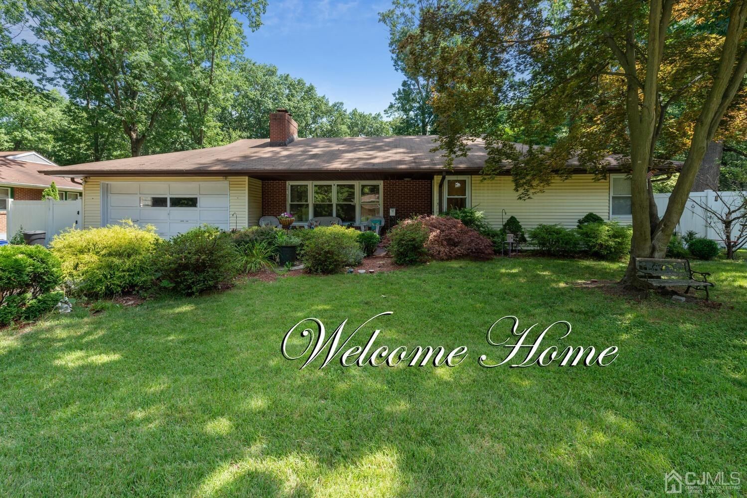 Property Photo:  5 Ann Terrace  NJ 08850 