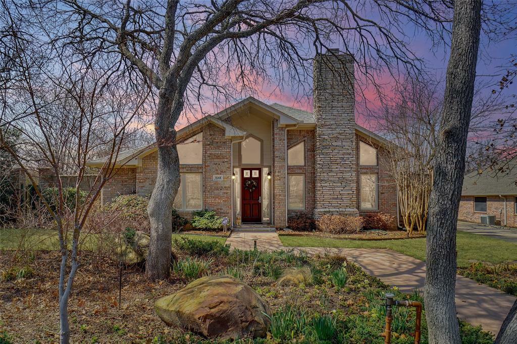 Property Photo:  1548 Valley Creek Road  TX 76205 