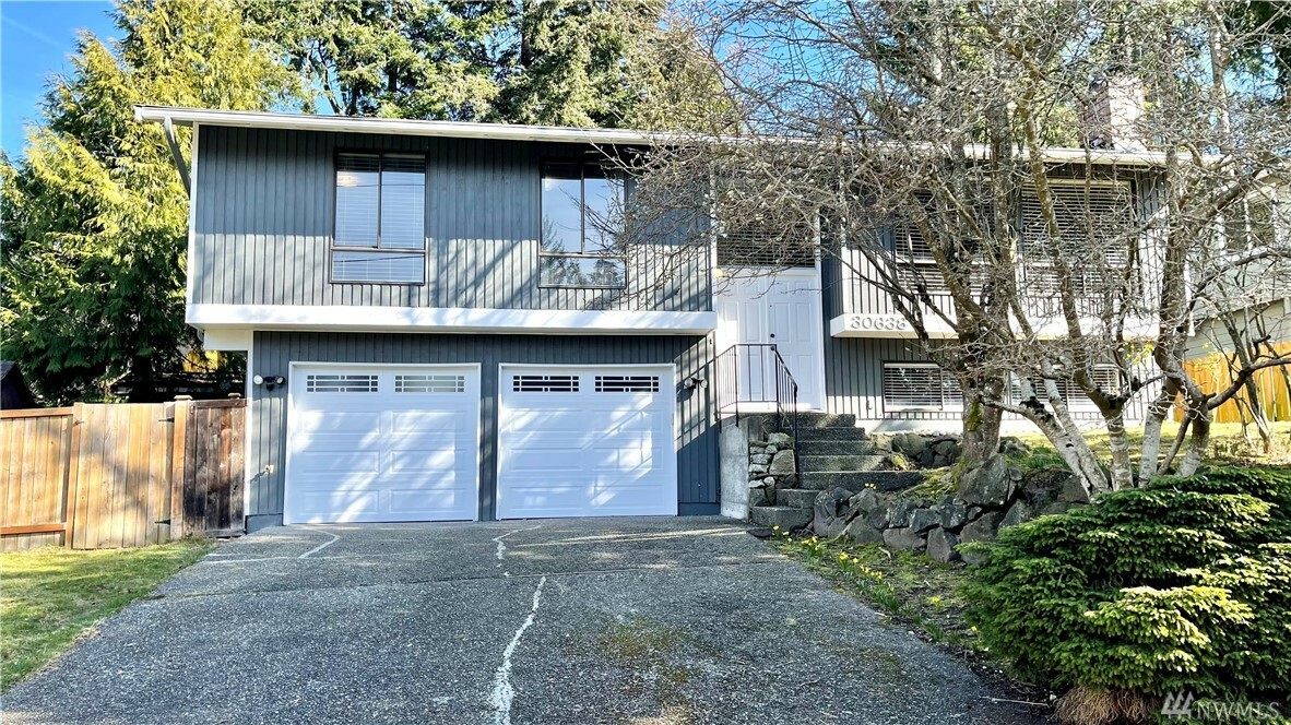 Property Photo: 30638 4th Ave S WA 98003