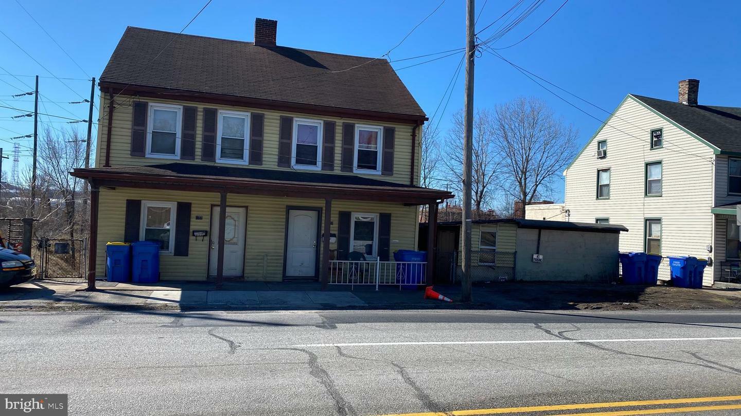 Property Photo:  866-868 N Front Street  PA 17113 