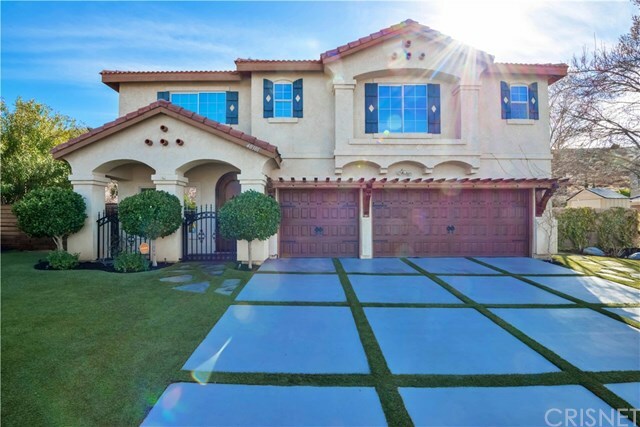 Property Photo: 40301 Nido Court CA 93551
