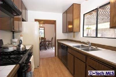Property Photo: 4842 Via Colina CA 90042