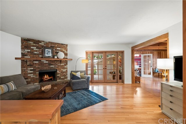 Property Photo:  15901 Gresham Street  CA 91343 