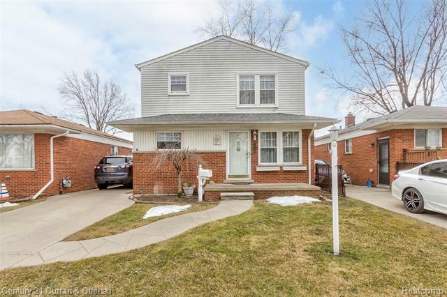 Property Photo:  15937 Horger Avenue  MI 48101 