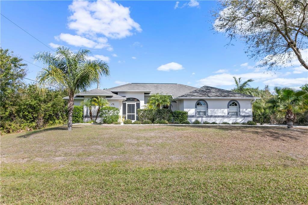 Property Photo: 22098 Bingham Avenue FL 33954