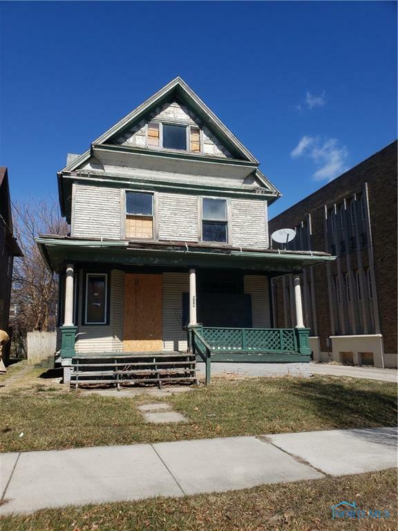 Property Photo:  528 Acklin Avenue  OH 43620 