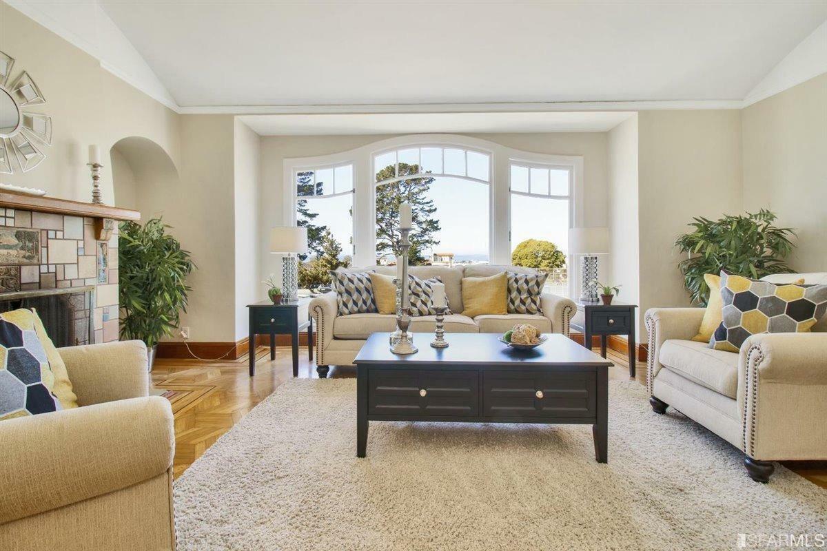 2582 19th Avenue  San Francisco CA 94116 photo