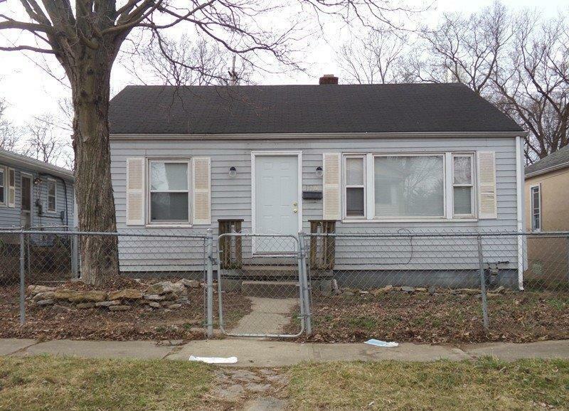 Property Photo:  1716 Meadow Ave  OH 45044 