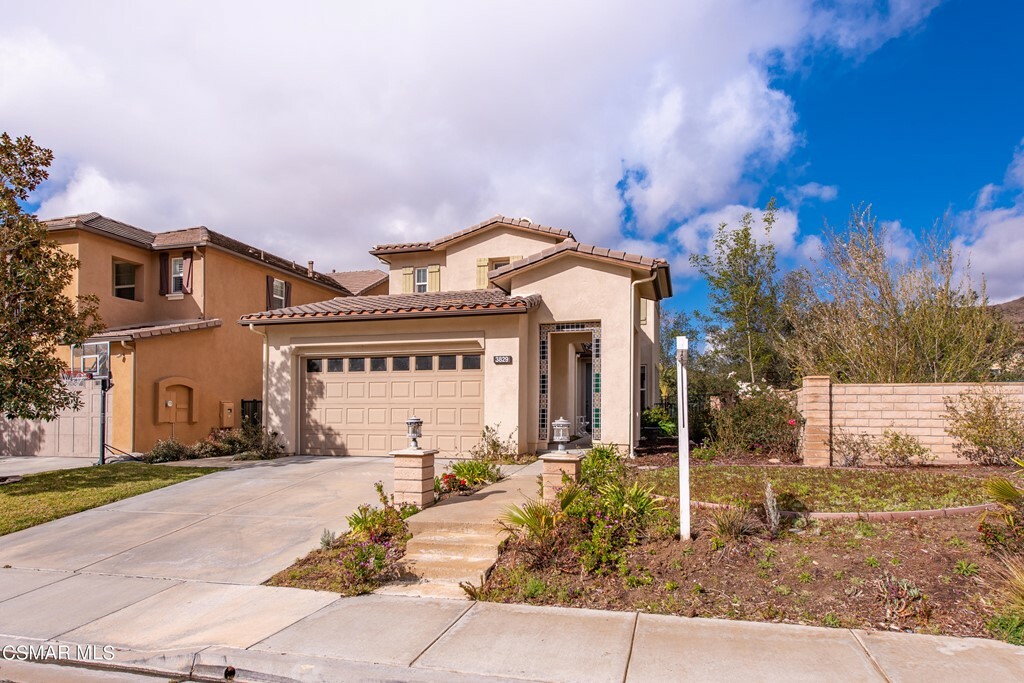 Property Photo:  3829 Young Wolf Drive  CA 93065 