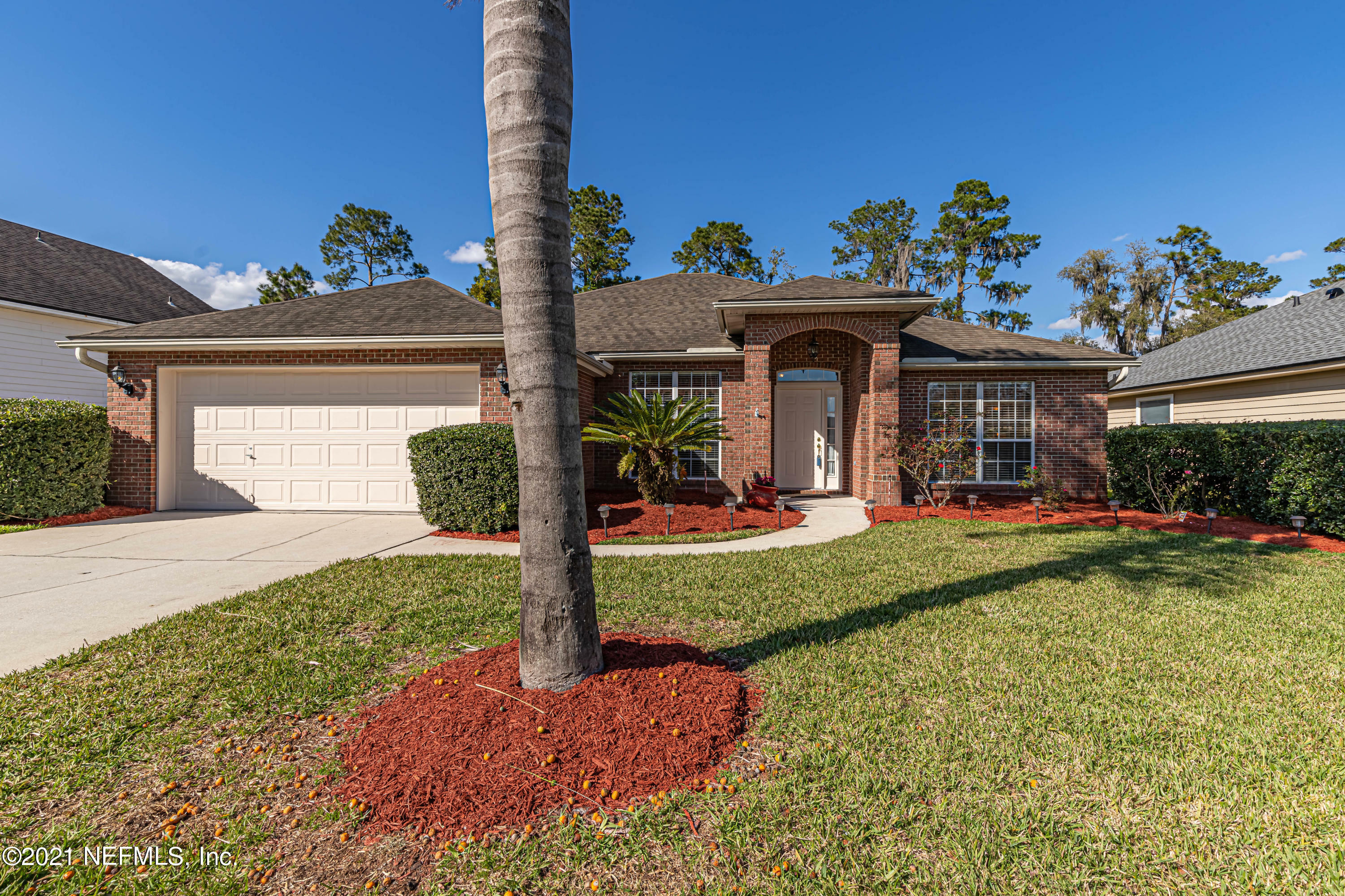 Property Photo:  1543 Rivertrace Drive  FL 32003 