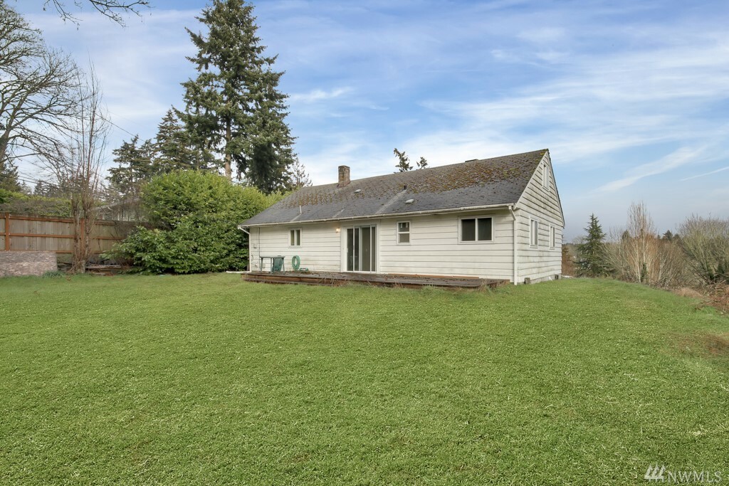 Property Photo:  20811 10th Ave S  WA 98198 