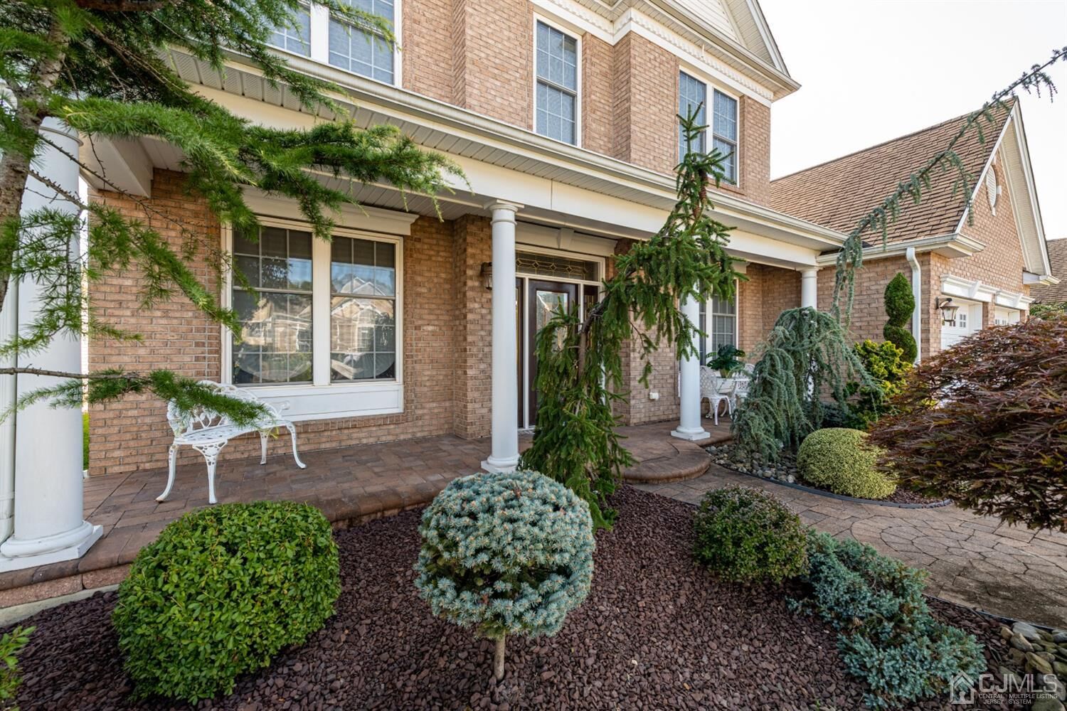 Property Photo:  17 Ballybunion Drive  NJ 08831 