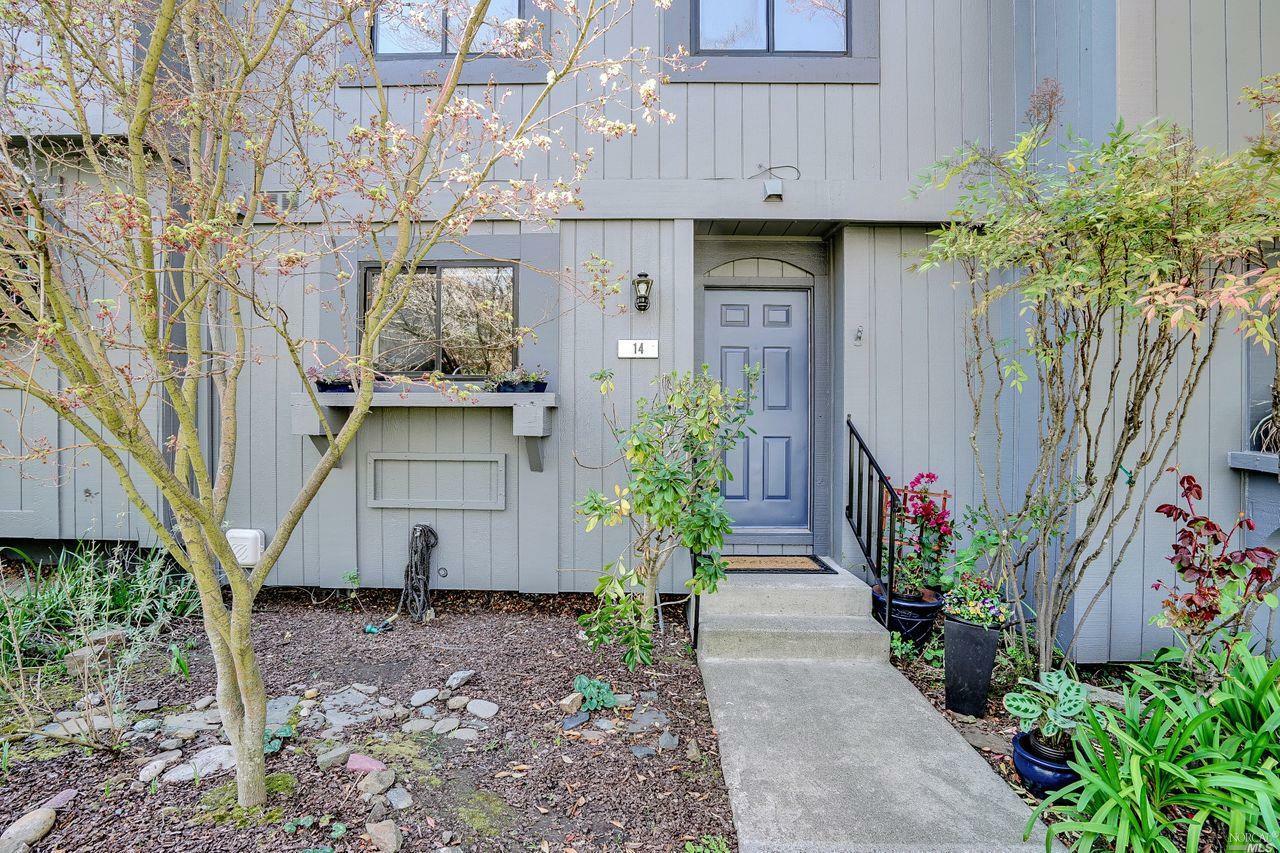 Property Photo: 14 Aronia CA 94945