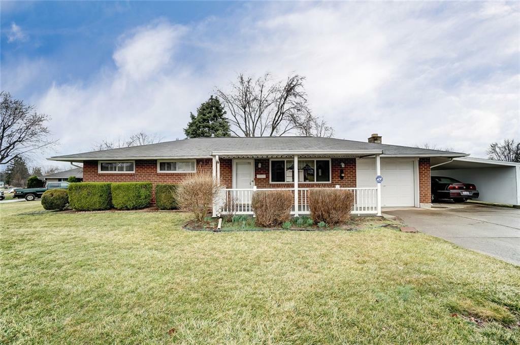 Property Photo: 5785 Hinckley Court OH 45424