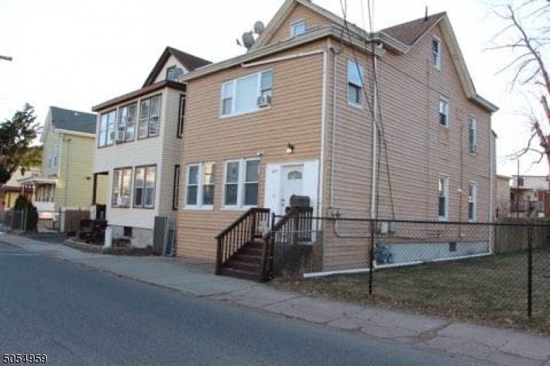 Property Photo:  247 Burhans Ave  NJ 07508 