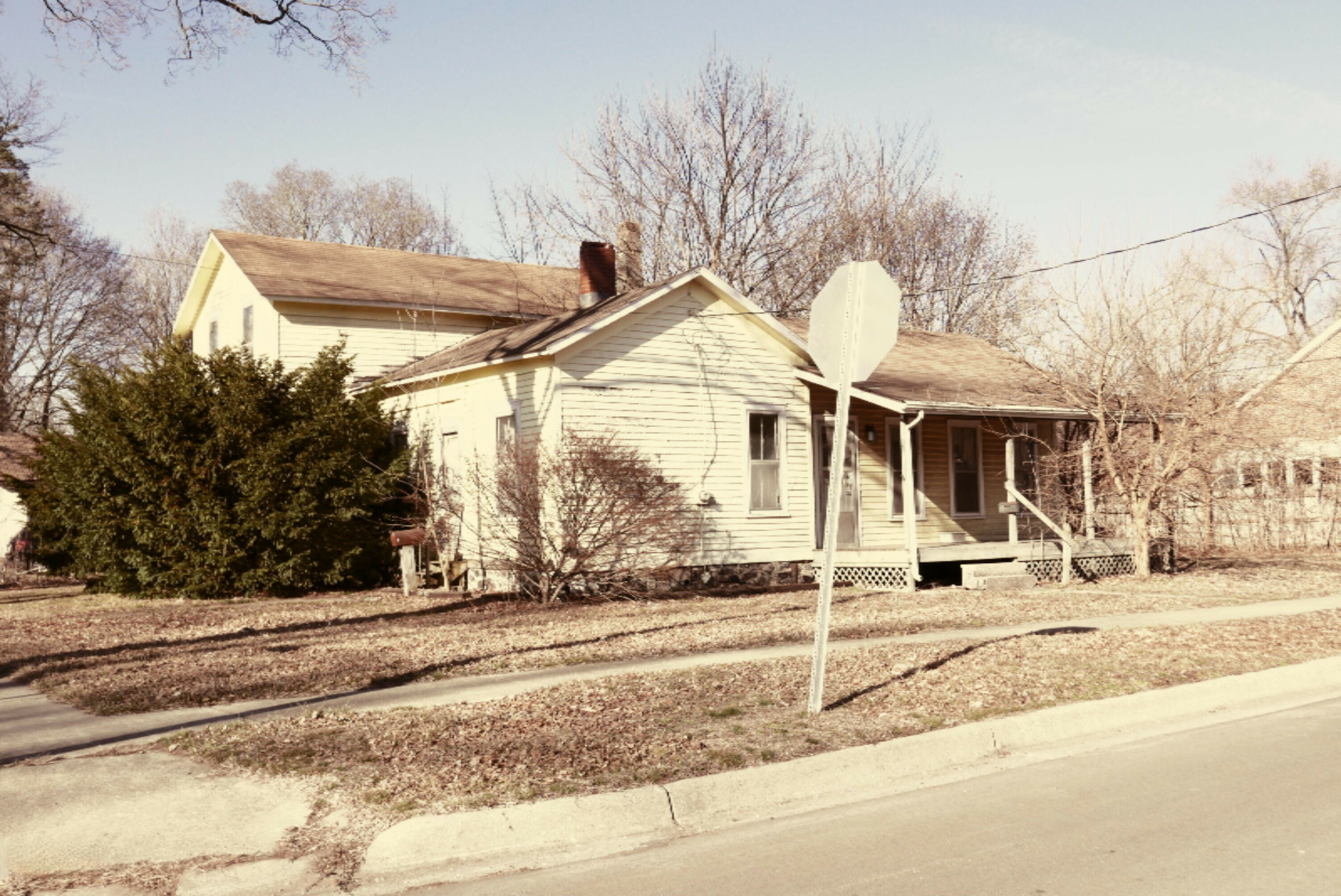 Property Photo:  816 Seventh Street  MI 49093 