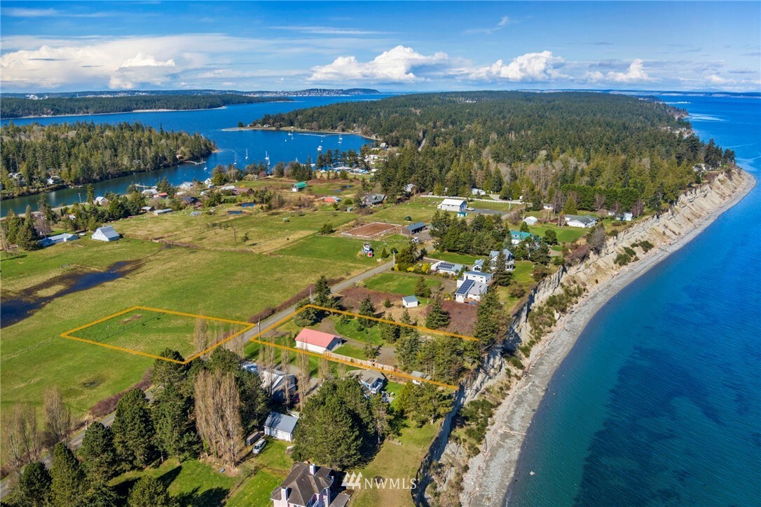 Property Photo: 2324 E Marrowstone Road WA 98358