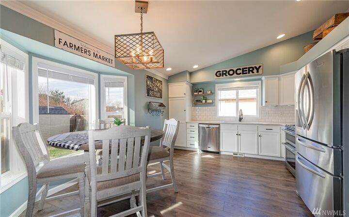 Property Photo: 7448 Clamdigger Dr WA 98230