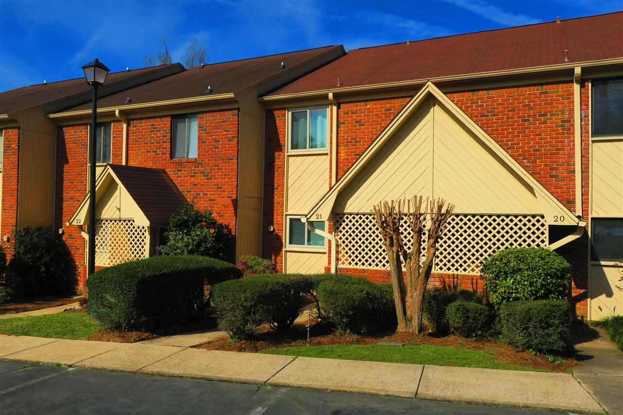 Property Photo:  3207 E Shamrock 21  FL 32309 