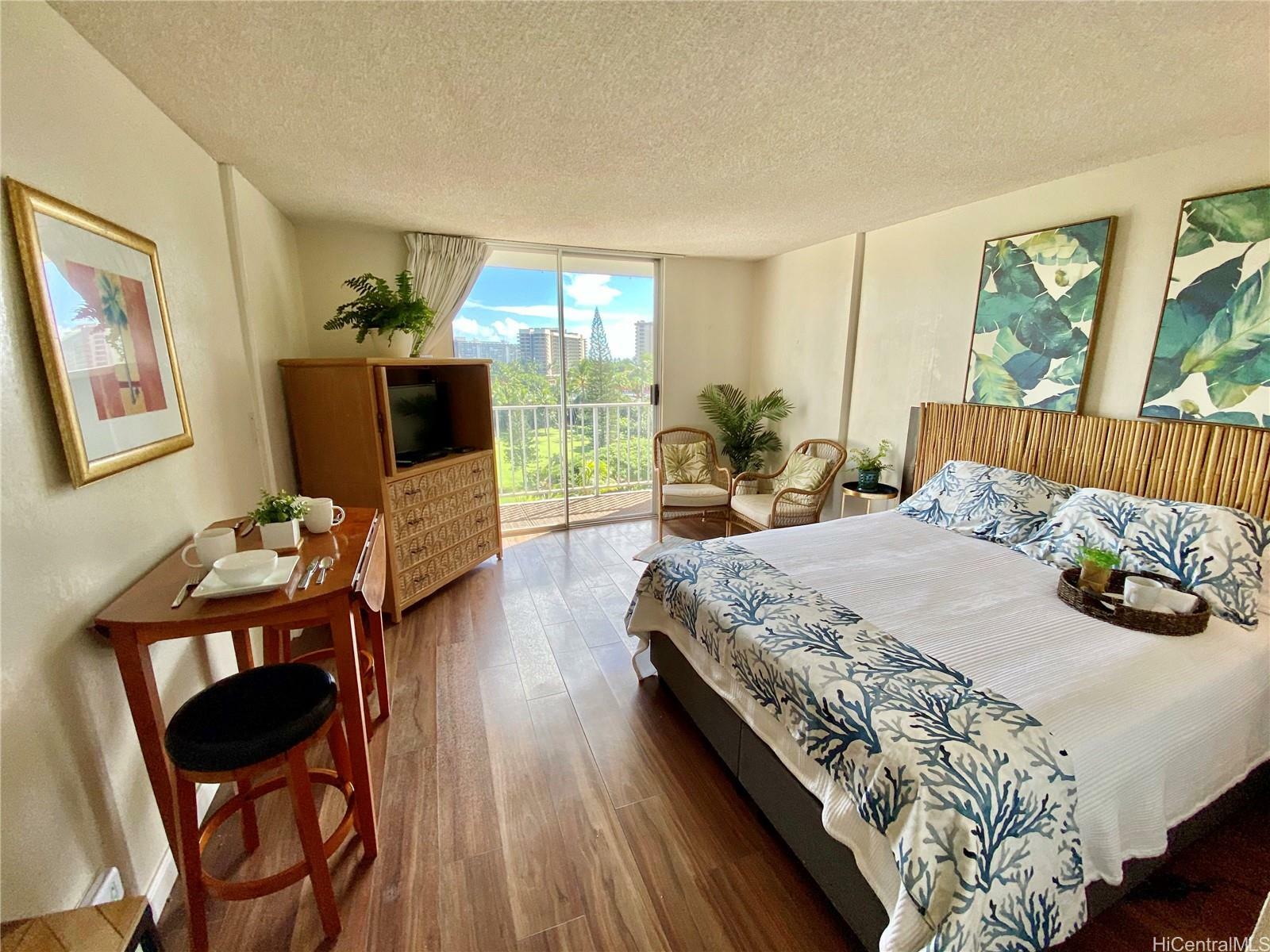 Property Photo:  1920 Ala Moana Boulevard 611  HI 96815 