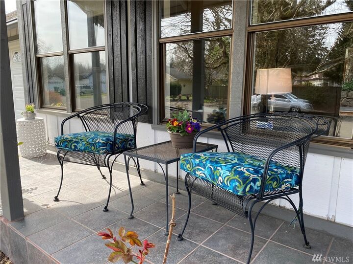 Property Photo: 32505 17th Ave SW WA 98023