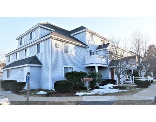 Property Photo: 360 Littleton B1 MA 01824