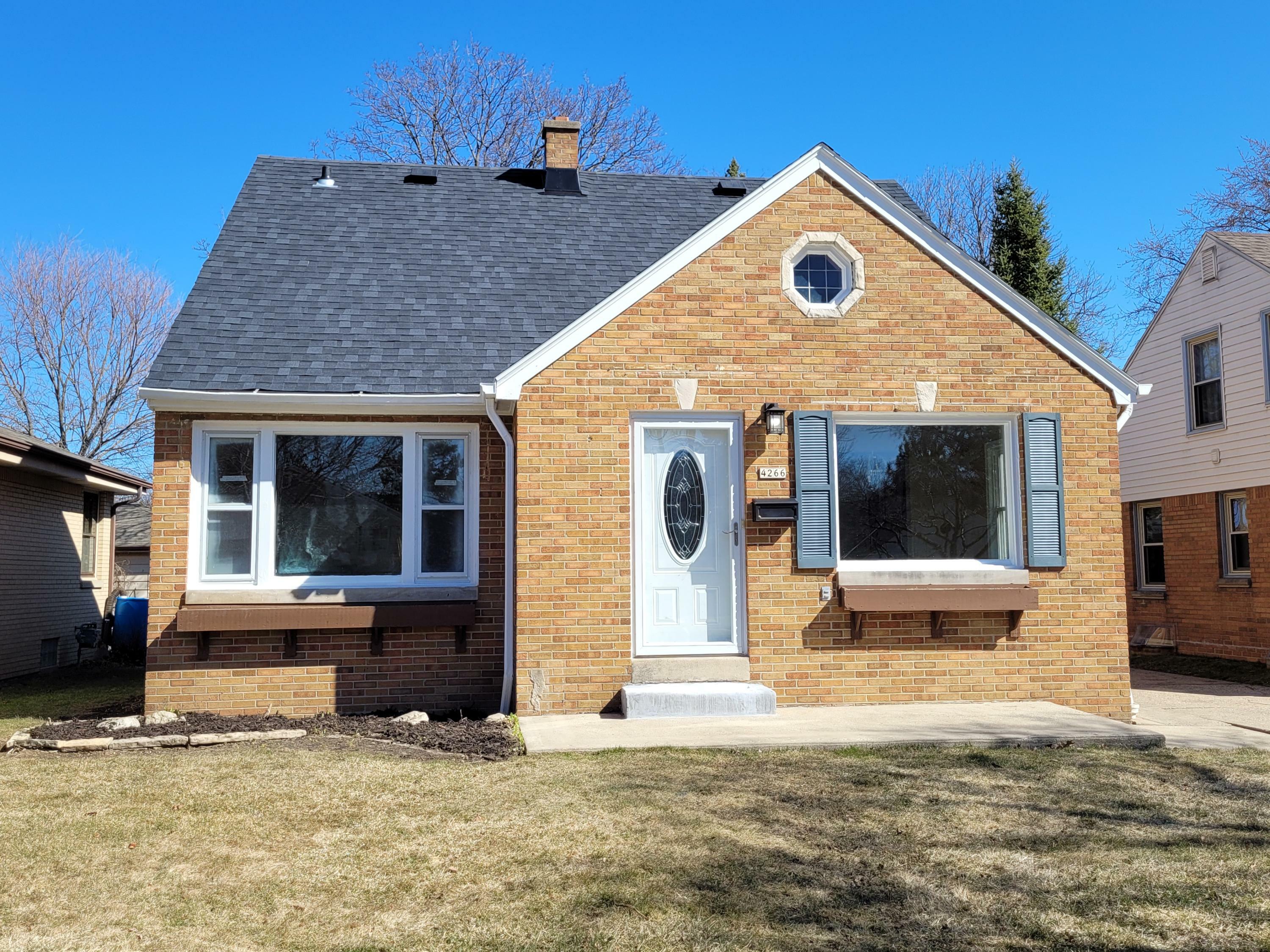 Property Photo:  4266 N 86th St  WI 53222 