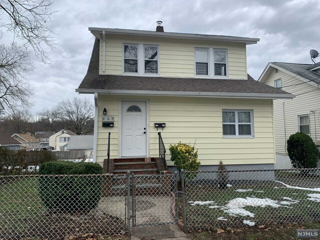 Property Photo:  467 Elm Avenue 2  NJ 07603 