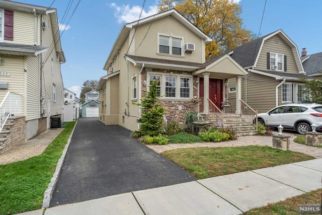 Property Photo:  324 Watson Avenue  NJ 07071 