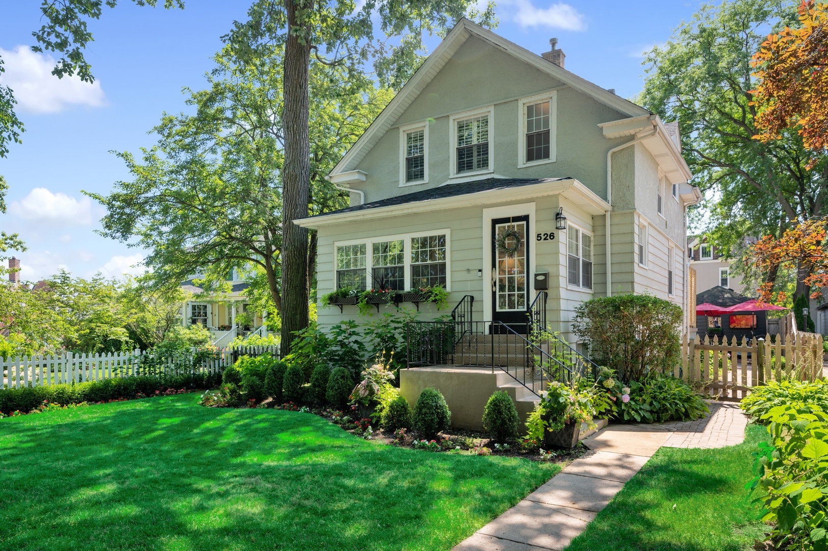 Property Photo:  526 Melrose Avenue  IL 60043 